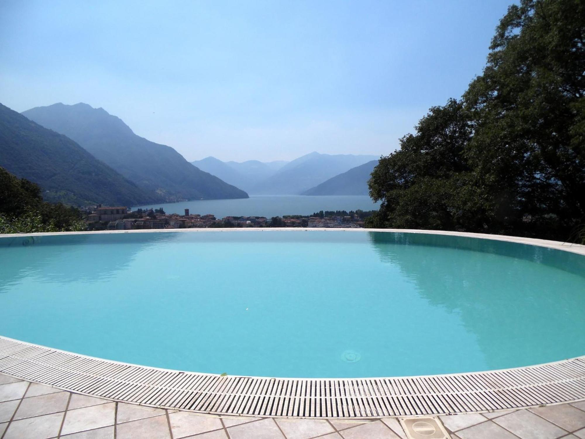 Villa In Pisogne With Pool Garden And Lake View Exterior foto